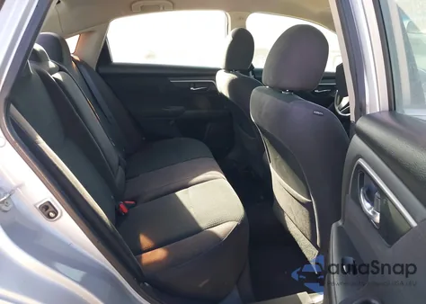 2014 Nissan Altima 2.5/2.5 S/2.5 Sl/2.5 Sv z USA, uszkodzony, nr VIN 1N4AL3AP1EC272318